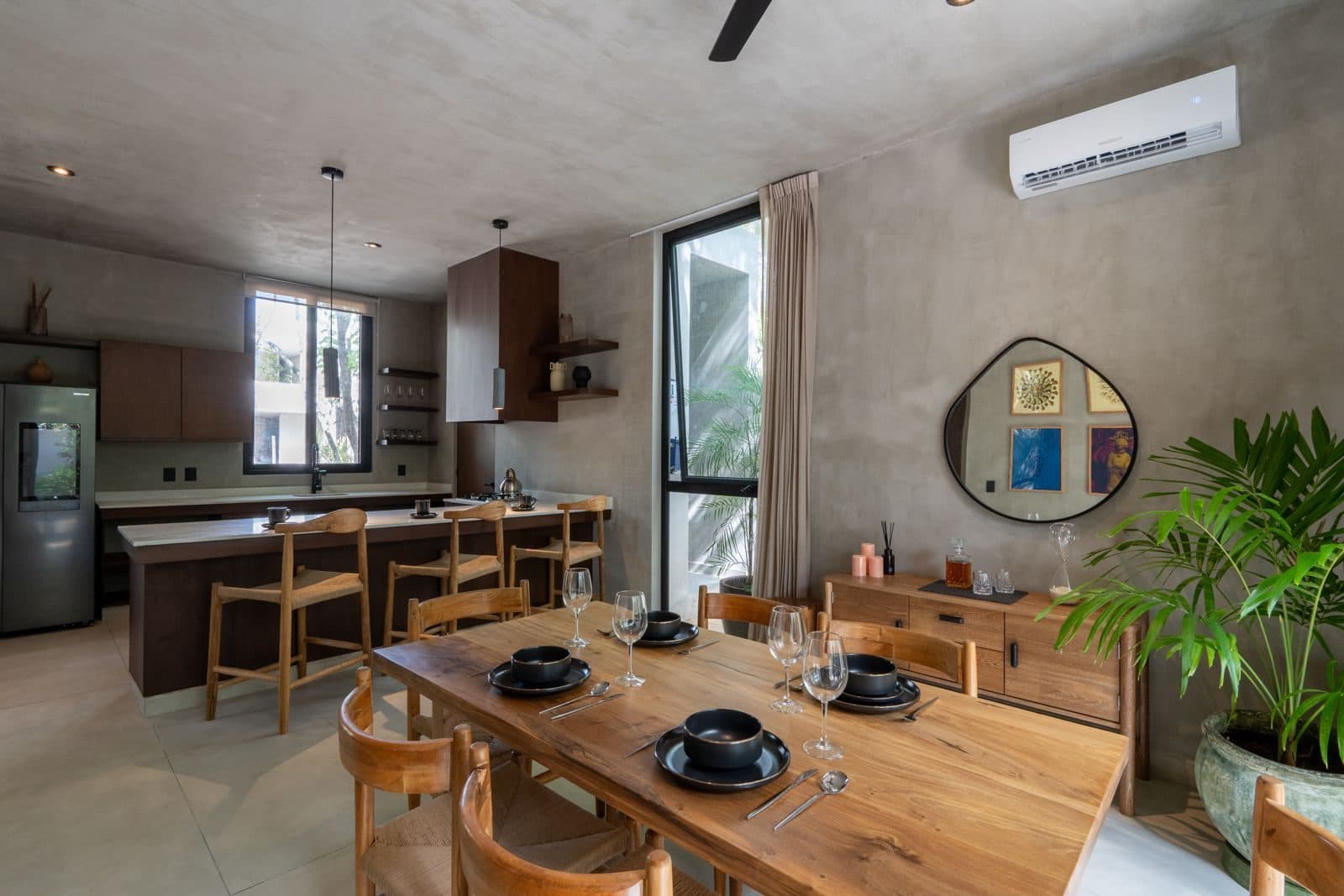Cocina y comedor, casa muestra Selva Maya